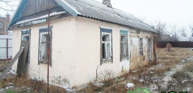 Земельный участок с дачным домом в ст. Новолеушковской