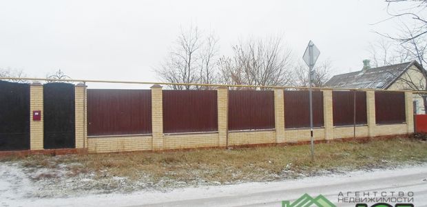 Земельный участок с дачным домом в ст. Новолеушковской