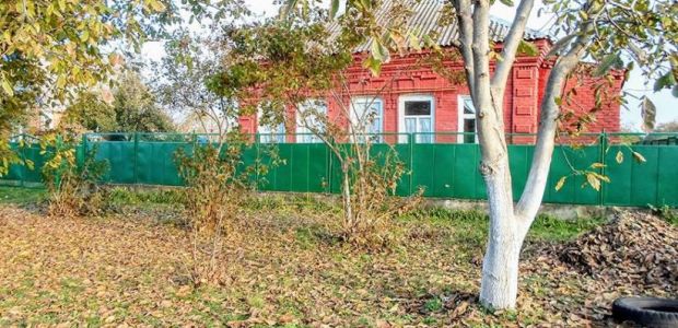 Кирпичное домовладение в ст. Новолеушковская
