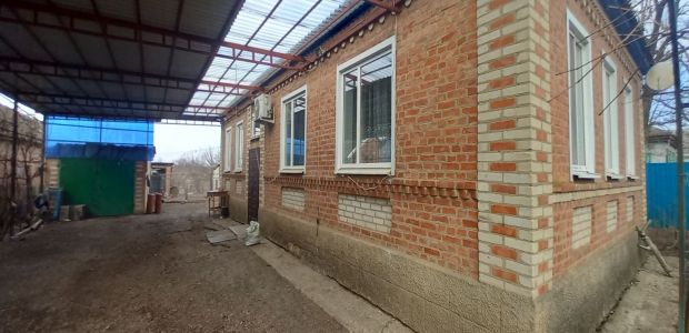 Кирпичное домовладение в с. Новопавловка